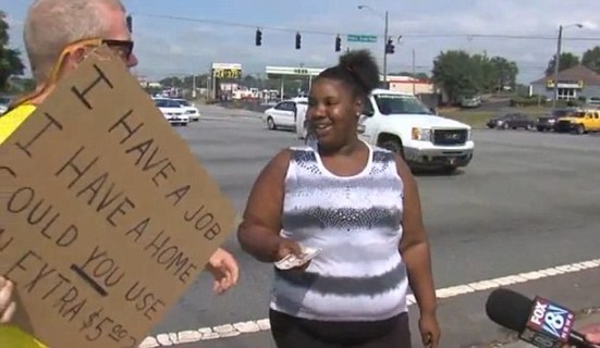 英国婚纱设计,蕾丝花边婚纱