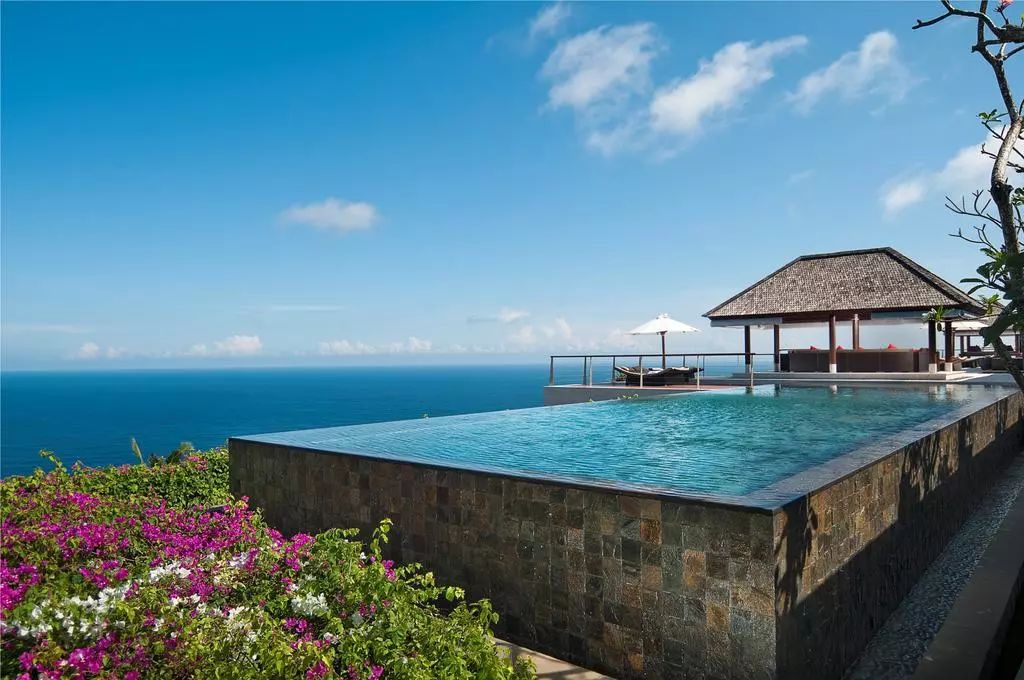 巴厘岛比较好的酒店有哪些,巴厘岛景色最好的酒店
