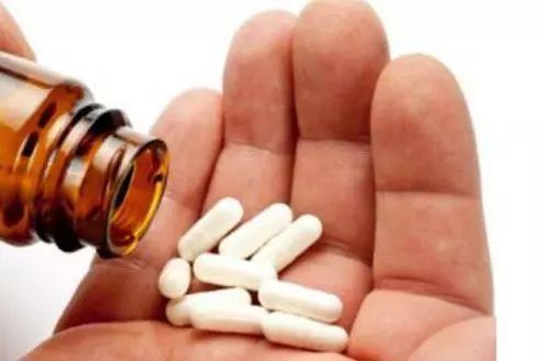 肺癌腹部疼痛可以一直吃止痛药吗,腹部疼痛难忍建议吃止痛药缓解吗