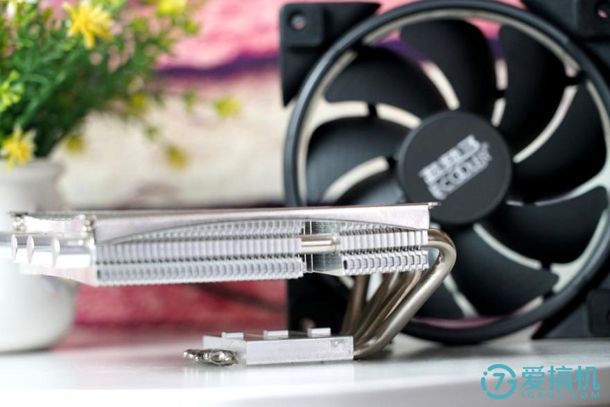 超频三下压式散热器测试,散热效果好