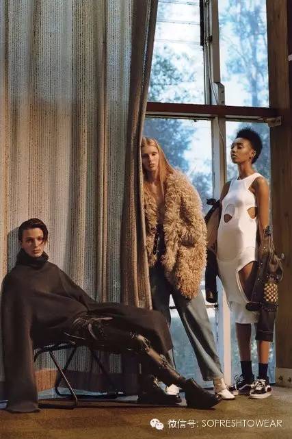 跪了|这个19岁的穷孩子，靠看杂志学做衣服，最后登上了纽约时装周