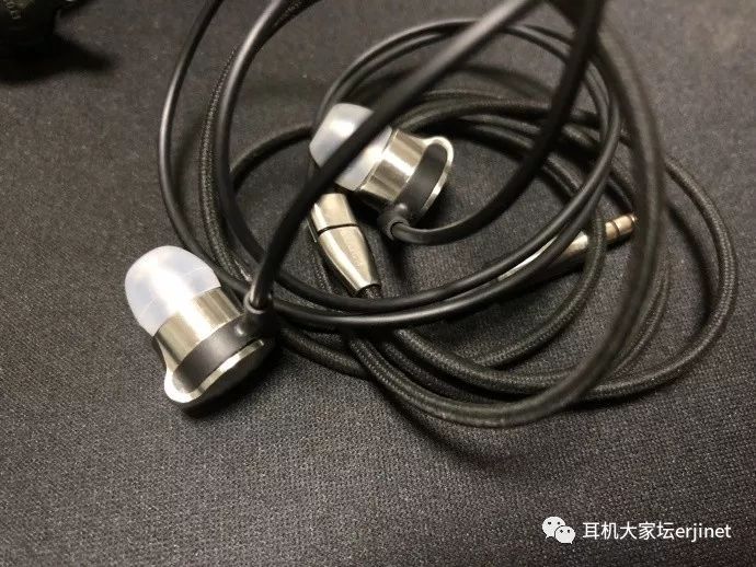 动圈耳塞横评,日本铁耳塞评测