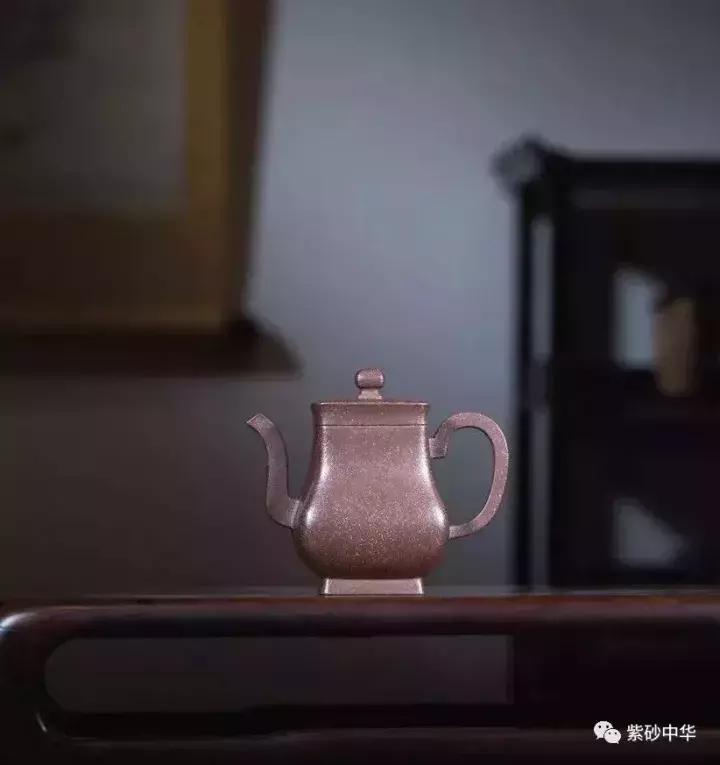 紫砂古器与近现代臻品拍卖鉴赏,紫砂壶重器欣赏