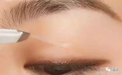 最简单贴双眼皮教程,双眼皮贴化妆初学者教程