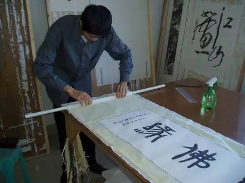 书画作品装裱价格,书画装裱标准及装裱操作全过程