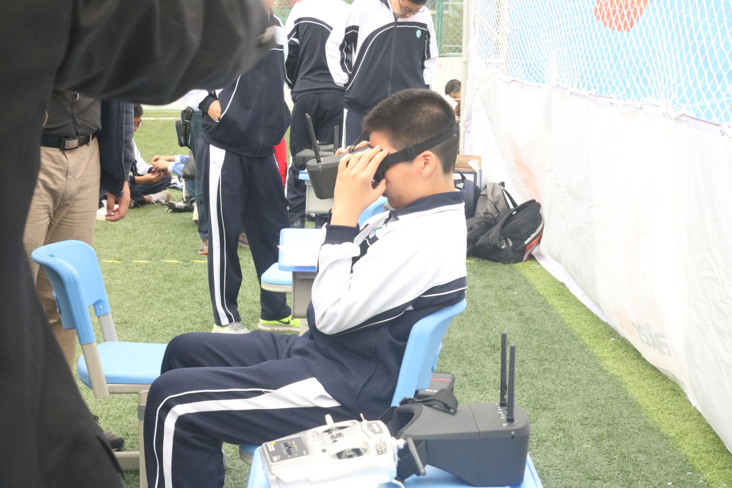 深圳青少年无人机大赛,无人机科技节表演