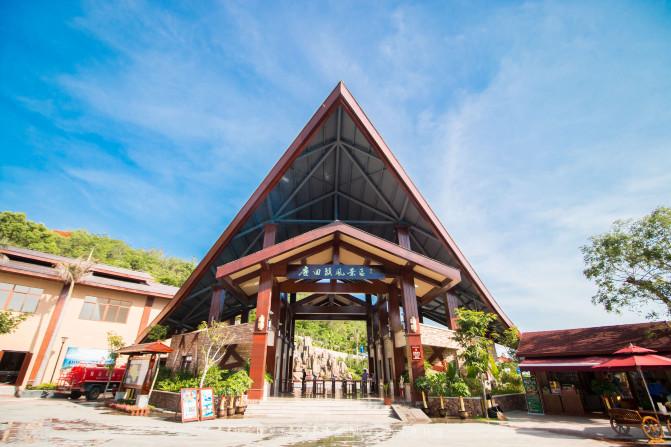 和父母的三亚之旅,带着爸妈去海岛旅游