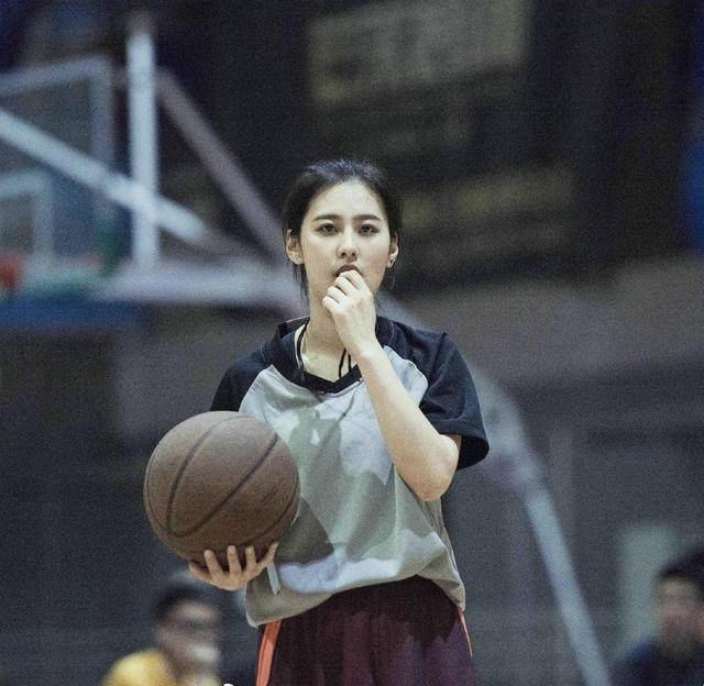 球员该知道的裁判手势,球迷们最喜欢的裁判手势