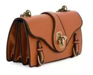 刘雯每月收入多少钱,刘雯收入2018排第几