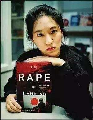 南京大屠杀一个女人的悲惨命运,这个美丽的女人翻译