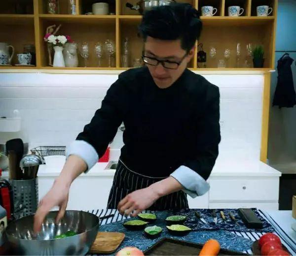 皇后锅让家人轻松做美食,皇后锅美食营养更全面