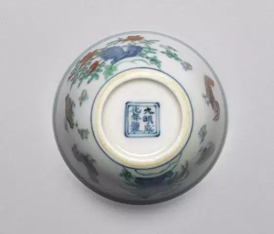 马未都捡漏5个鸡缸杯,马未都谈鸡缸杯为什么值钱