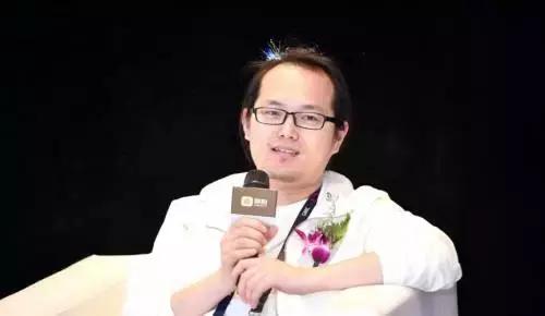 服装行业不景气能做什么,如何面对不景气的服装市场