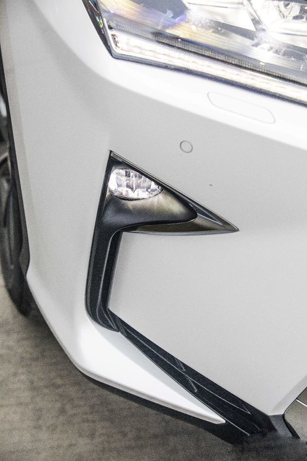 试驾雷克萨斯rx200视频,试驾雷克萨斯ux200锋尚版