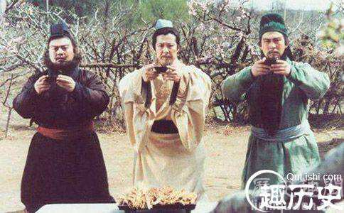 教我如何不想他歌曲鉴赏,叫我如何不想他赏析