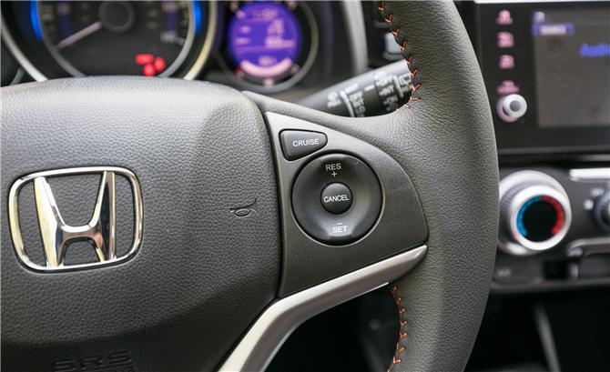 十万块钱买“超跑”图解海外全新飞度Sport