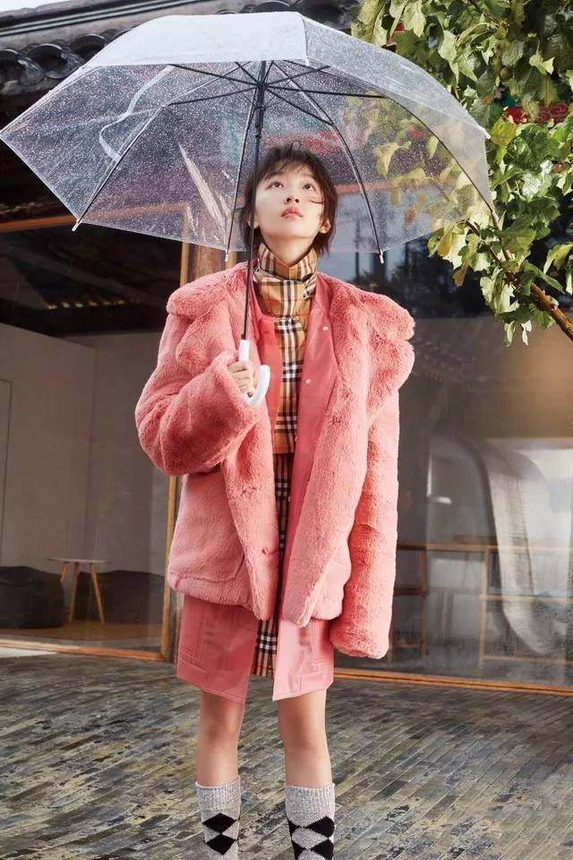 杨颖刘涛同款大衣,刘涛戚薇同台