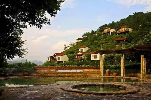 英德奇洞温泉小镇攻略,英德奇洞温泉自驾