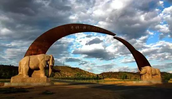 张家口阳原泥河湾遗址公园,张家口阳原泥河湾遗址火炬