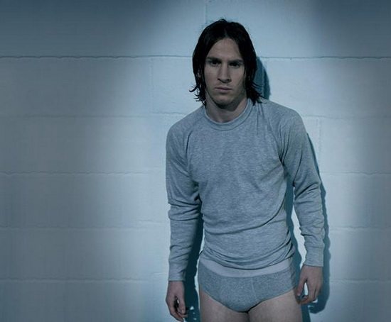 球王不敬业，竟被赞助商踢掉？改签约竞争对手