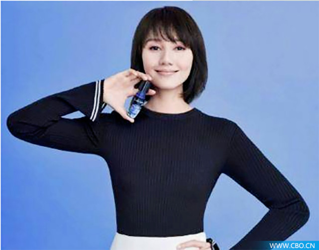 美妆达人仿妆女明星杨幂,出名的美妆带货女明星