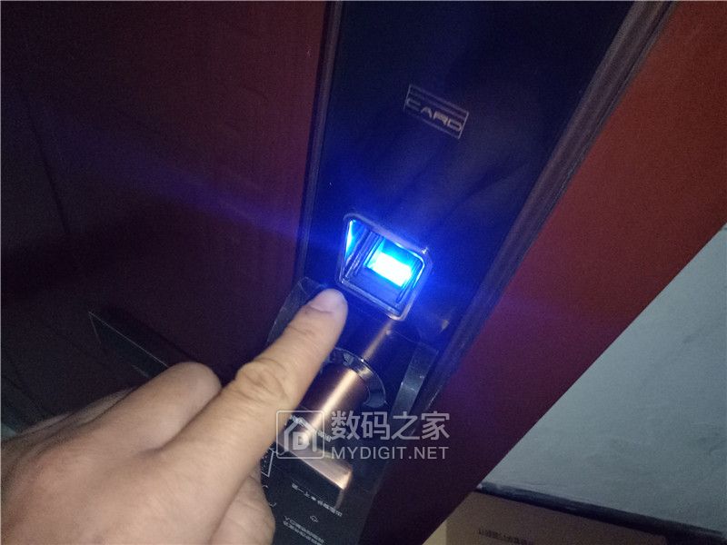 智能门锁拆解步骤,智能门锁拆解图解