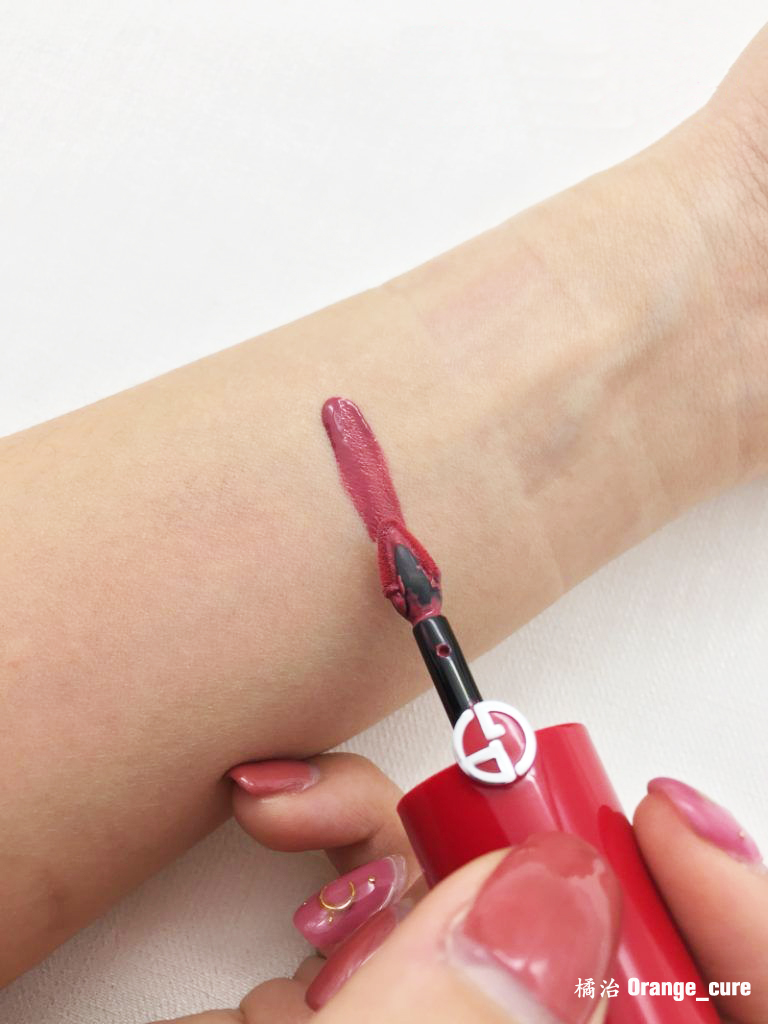 错过就没有了！2017圣诞节值得疯抢的10款圣诞限定唇膏