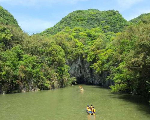 创作灵感多彩贵州黄果树瀑布,贵州旅游气势磅礴的黄果树瀑布