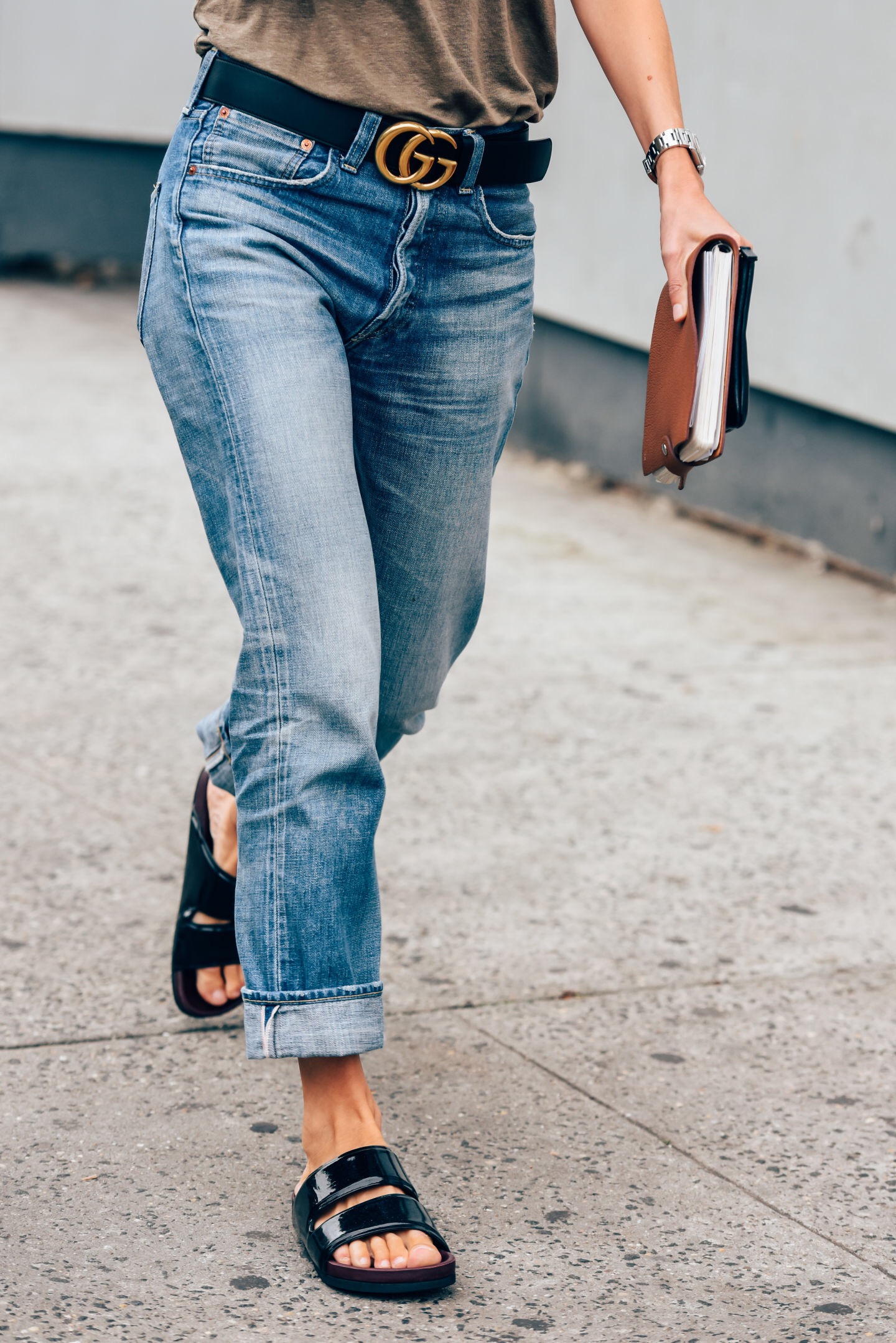 牛仔裤松了怎么改小窍门,牛仔裤穿穿就松了该怎么办