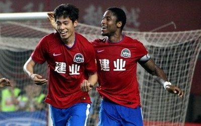 他证明了中国球员价格虚高太离谱贵为标王中卫,竟场场被完爆