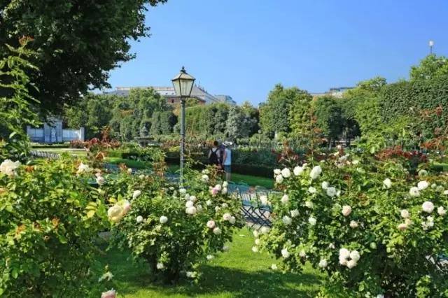 历史上真实茜茜公主和奥地利国王,奥地利的历史茜茜公主