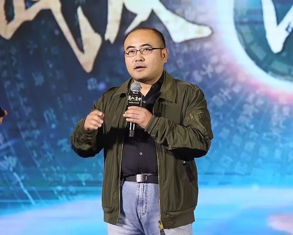 魏君子：从骨灰级影迷到资深影评人，现在是《奇门遁甲》制片人