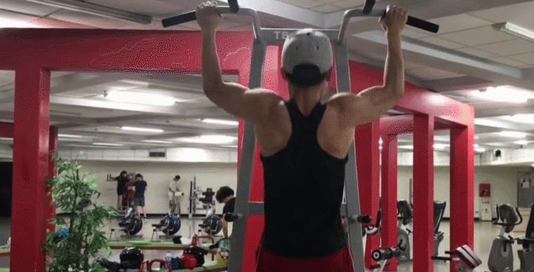 背部变宽教学,背部变宽的思路