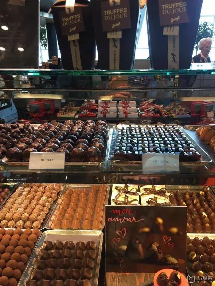 骞村簳鎵撴姌涔板濂楁渶鍒掔畻,骞村簳澶ч檷浠风殑涓滆タ