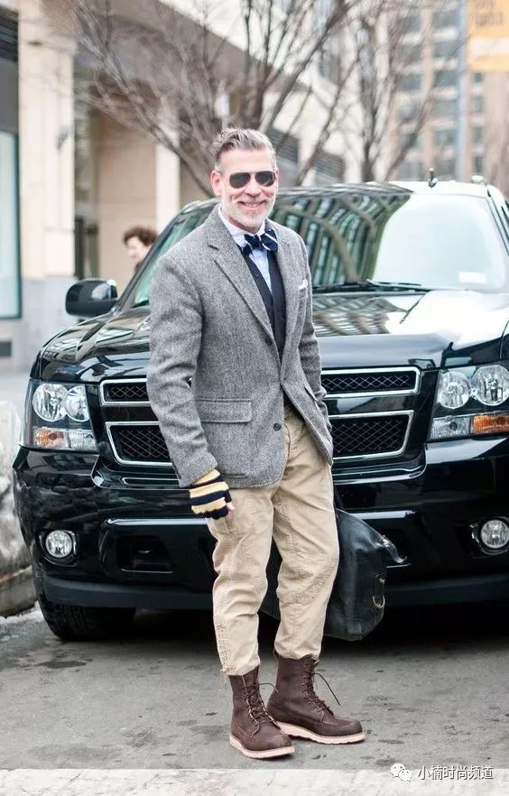 型男穿搭马丁靴,秋冬爆款型男必备百搭潮靴