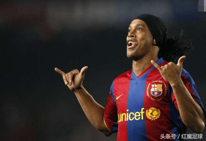 足坛十大离世球星,足坛各大球星退役时刻