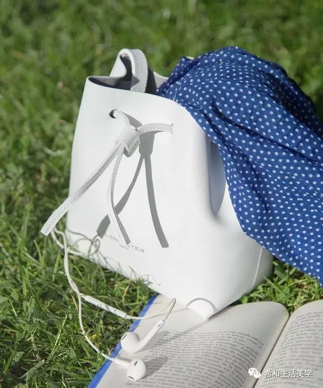 秋冬各大奢侈品牌流行包,michaelkors女包什么档次