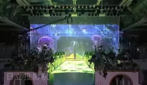 日立高亮工程投影机,日立8500流明投影机