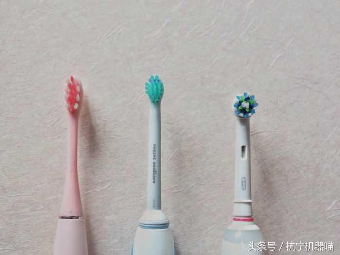 改变刷牙方式?只要一支OcleanOne智能牙刷就可以了