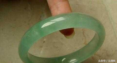 用哪种紫光灯鉴别b货翡翠,快速鉴别翡翠a和b