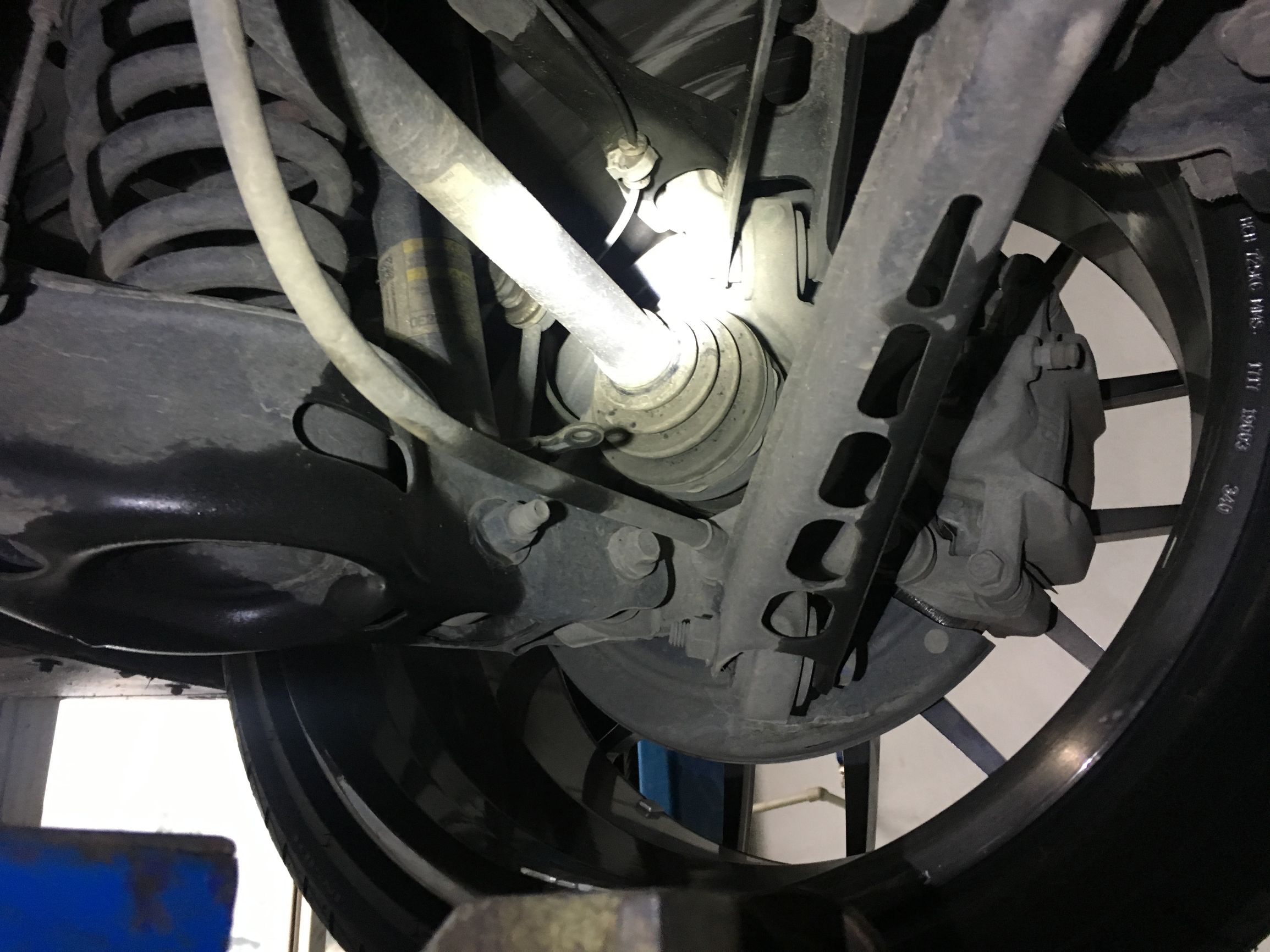 花24万买二手什么样的车,新款的凯迪拉克cts多少钱