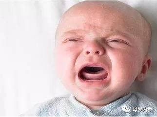 新生儿吃什么益生菌能缓解肠绞痛,婴儿肠绞痛症状和缓解办法