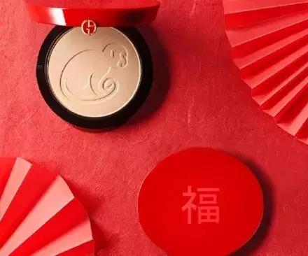 哈哈哈哈哈哈，阿玛尼纪梵希LV又出了狗年限量，亮瞎了！