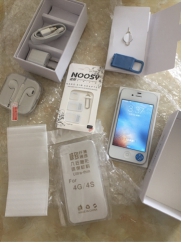 时隔6年，在郑州买的全新iPhone4S开箱大家看看值这个价吗？