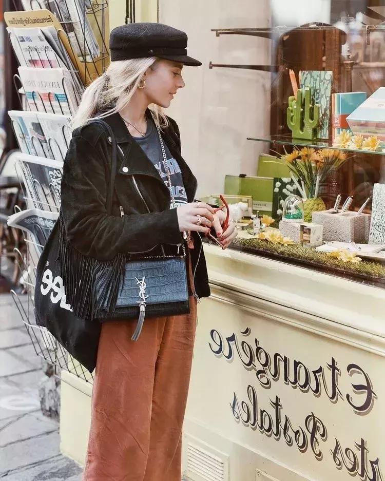 颜值全靠美颜,颜值全靠发型支撑