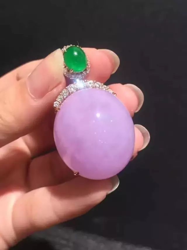 「珠宝小课堂」网购翡翠神仙图,实物丑的让你想不到