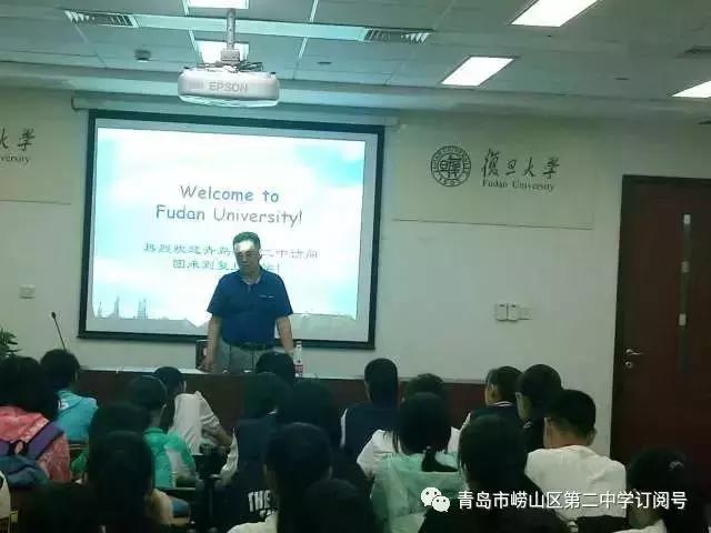 青岛市崂山区第二中学怎么样,崂山二中新校园