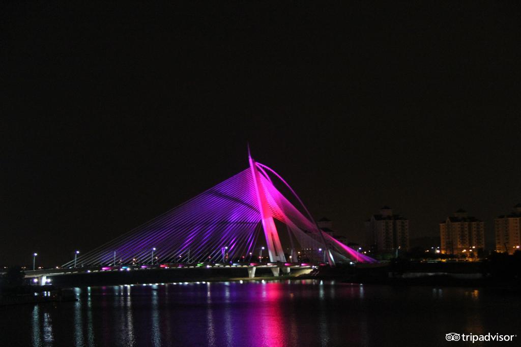 老少咸宜的吉隆坡夜生活指南，马来西亚的十里洋场究竟什么样？