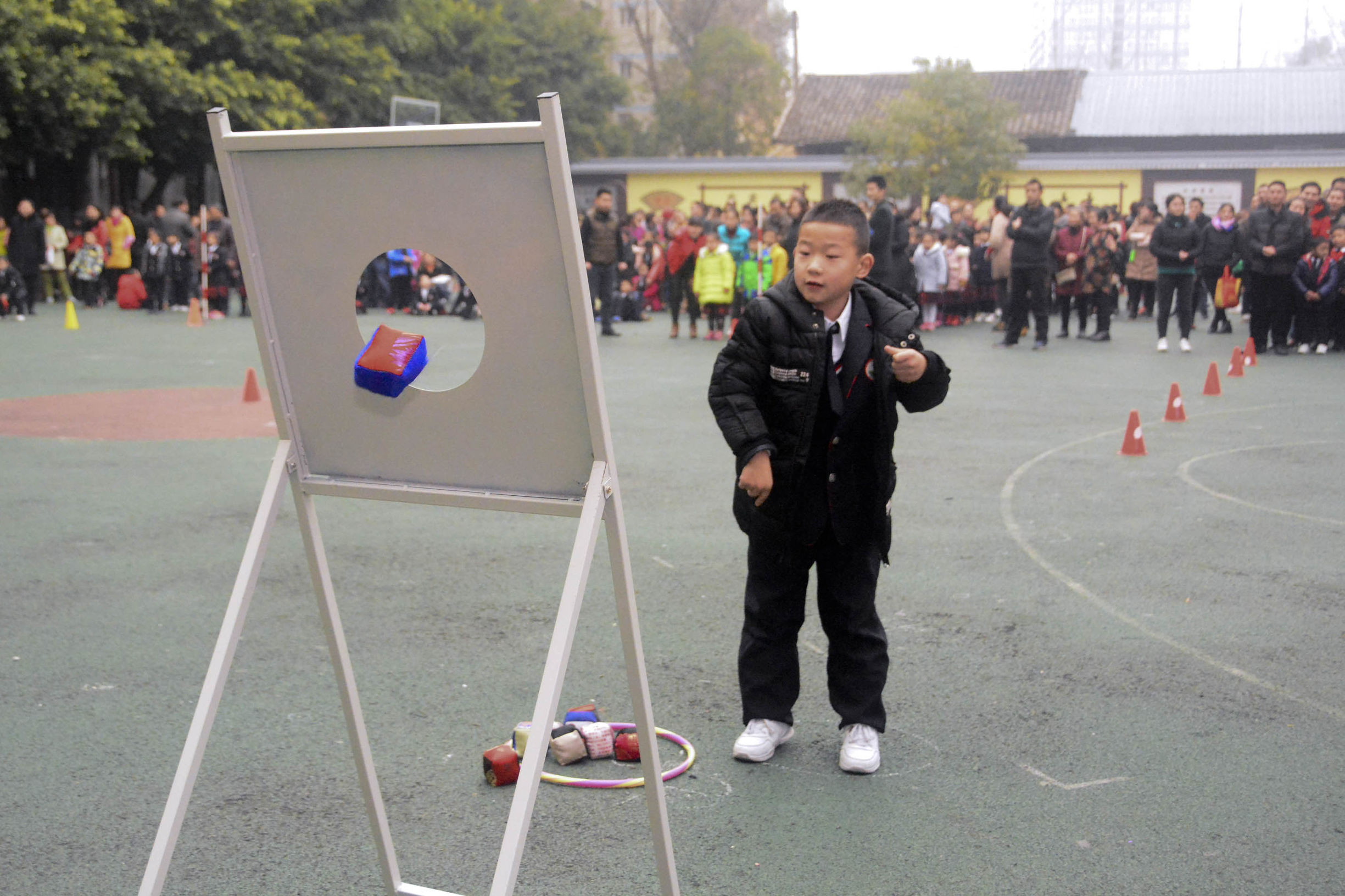 冬季亲子运动会游戏大班,巴州三中运动会