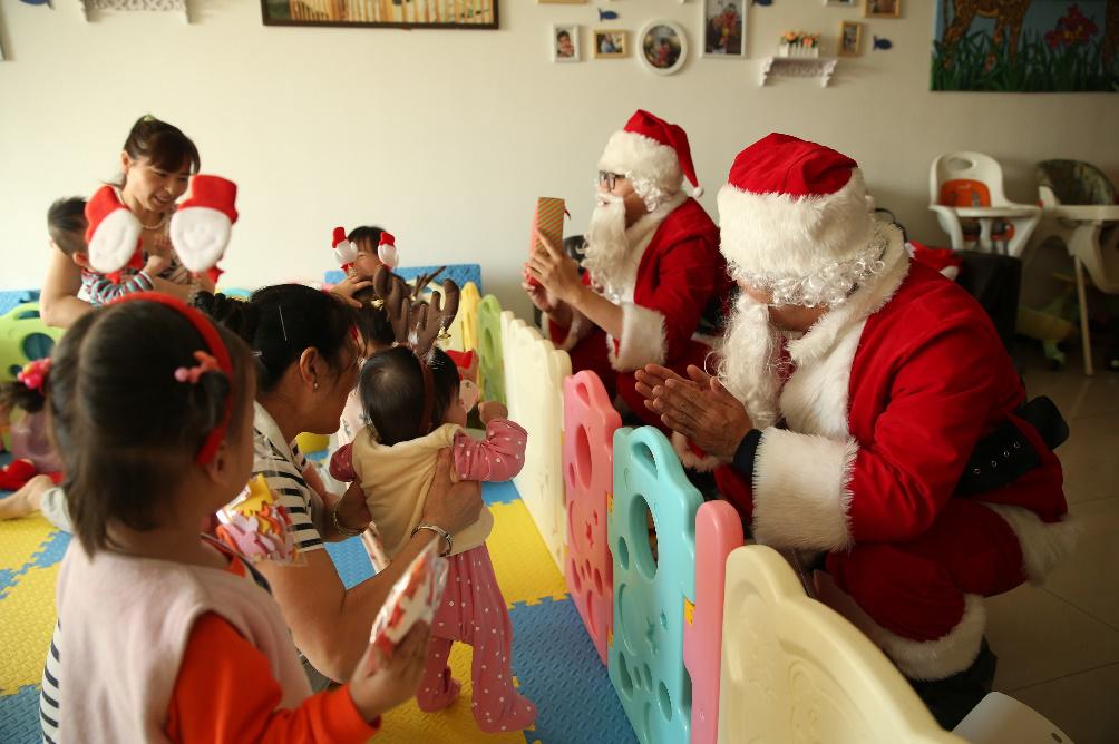 滴滴童话雪橇车的“圆梦空间”：老人小孩城内城外，一个都不能少
